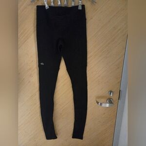 Alo Goddess Ribbed Leggings In Black